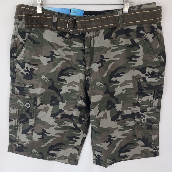 Iron Co. Other - IRON CO. Flex Waist D Ring Belted Twill Cargo Shorts Green Camo Size 36 NWT